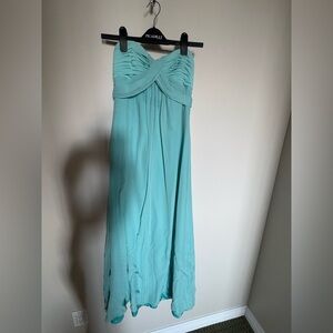 BCBG Max Azria 100% Silk dress fits like xsmall  Strapless Dress